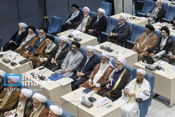 پیشنهاد رئیس مجلس خبرگان درباره قوانین حجاب/ باید قوانینی تصویب شود که به افراد محجبه پاداش و امتیاز دهد/ مالیات ارزش افزوده مواد غذایی حذف شود