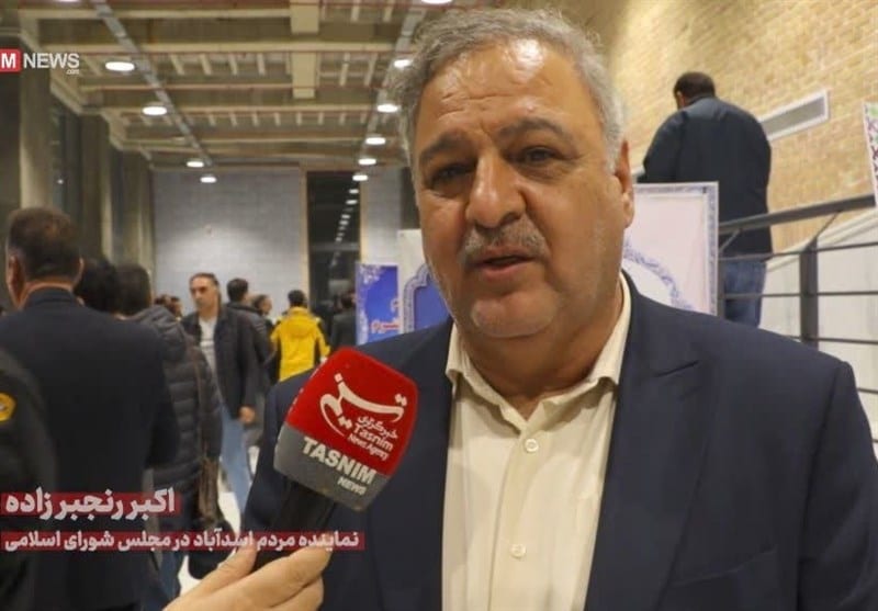 برنامه عملیاتی وزارت اقتصاد برای تقویت رقابت پذیری و رشد تولید در سال دوم دولت