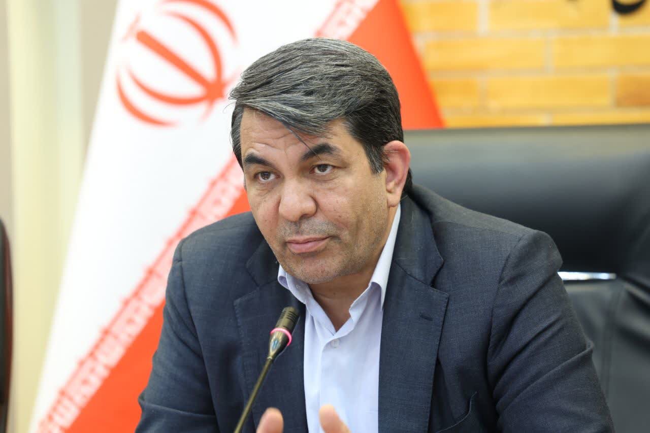 استاندار کرمان: اصناف و مشاغل خرد حمایت حداکثری می شوند